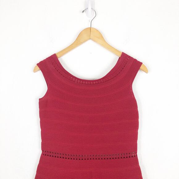 Sandro Masha Off-the-Shoulder Rib Knit Dress Size 8 Red Stretch Knee Length - Picture 4 of 13